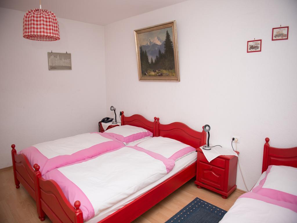 Hotel-Restaurant Koehler Štutgart Pokoj fotografie